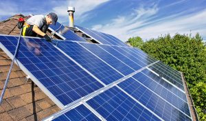 Service d'installation de photovoltaïque et tuiles photovoltaïques à Lapeyrouse-Fossat
